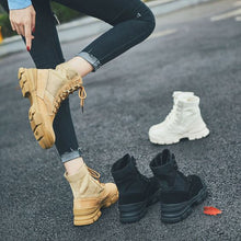 Load image into Gallery viewer, Chic British Trends Martin Boots - Abershoes